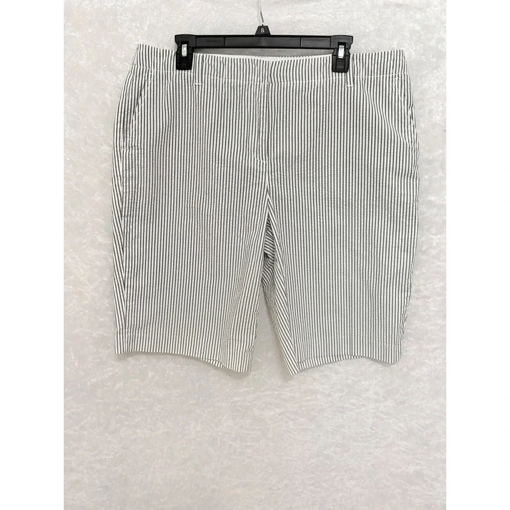 Liz‎ Claiborne Sloane Seersucker Shorts Blue White Striped Cotton Womens 16